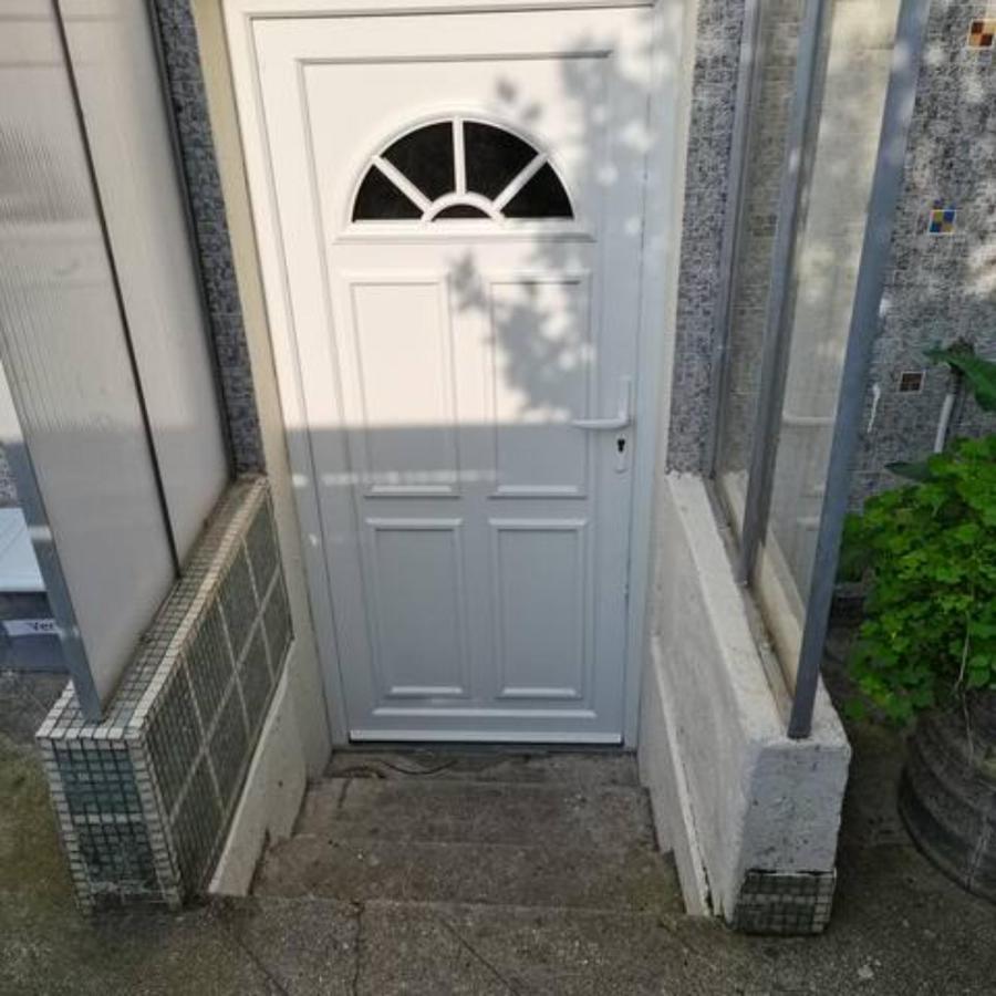 Chambre Dans Une Maison Partagee Neuilly-sur-Marne Exterior foto